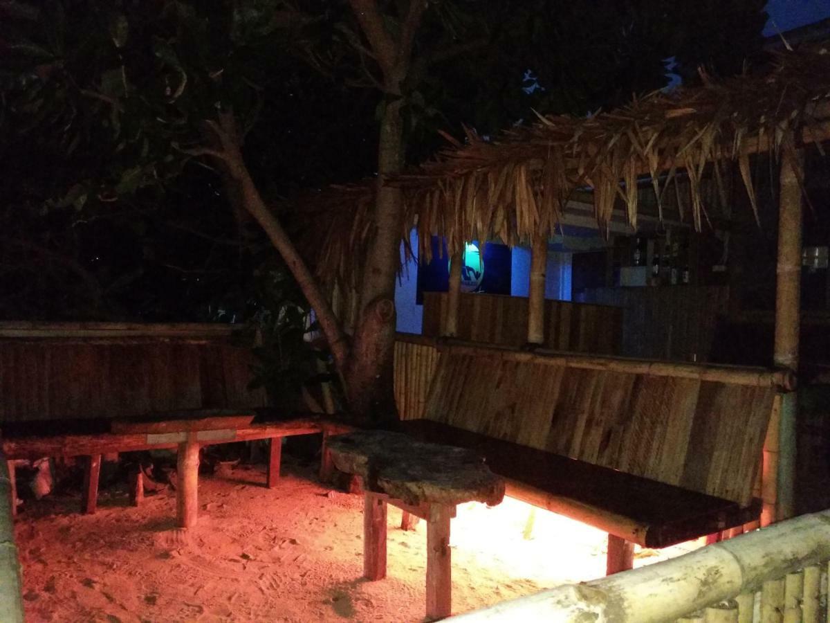 Sunset Guest House & Bar 布纳肯 外观 照片